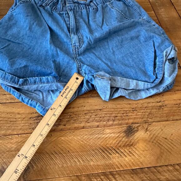H&M denim elastic waist shorts size 12 - Picture 7 of 8